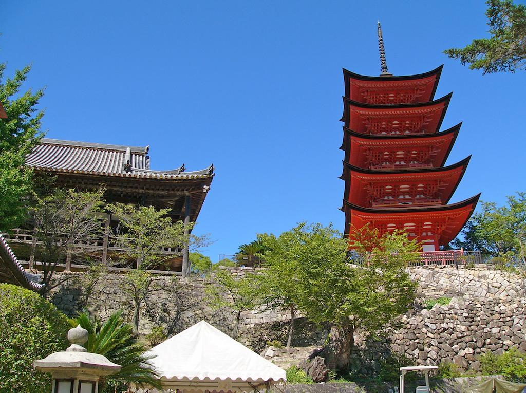 Mitsui Garden Hotel Hiroshima Exterior photo